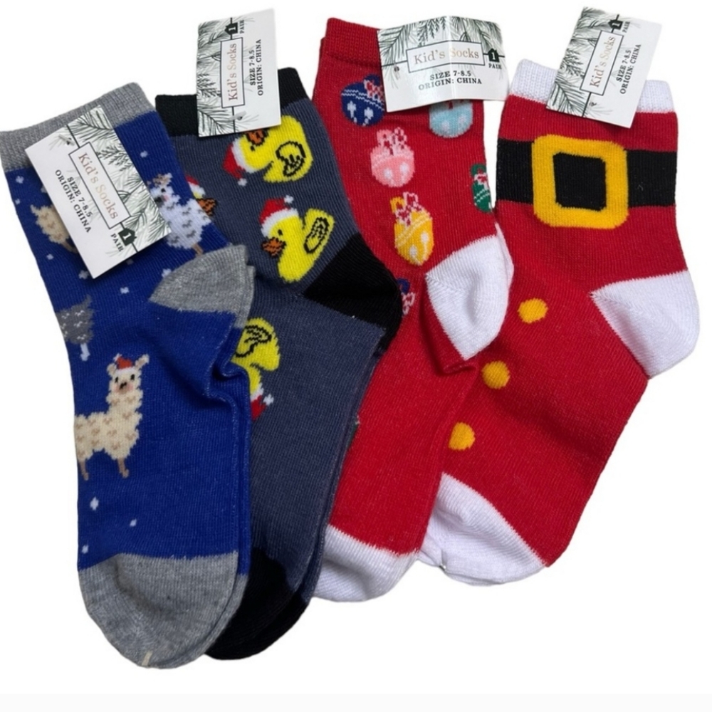 Lot of 4 kids Christmas socks